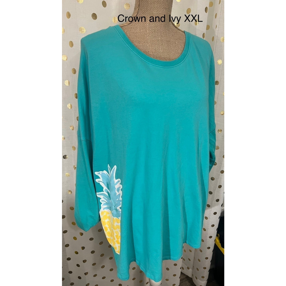 Crown and Ivy XXL sweatshirt